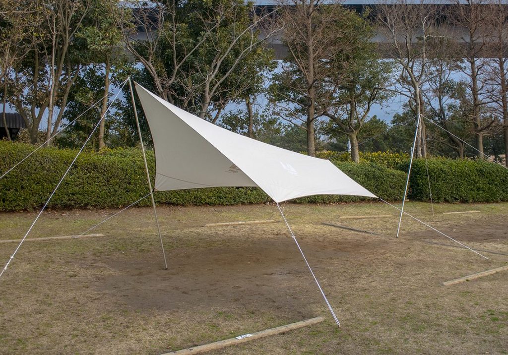 ドーム型テントと相性抜群！ogawa『システムタープ ペンタ4×4 T/C』が限定販売中！ | CAMPLOG GEAR
