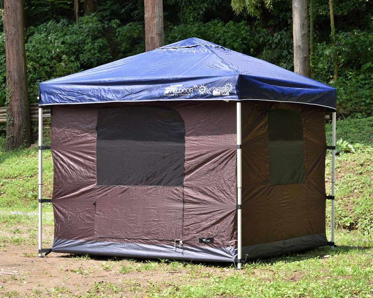 昼間はタープで自然を感じ 夜はテントで就寝 両使いできるタープテント用インナーテントが新登場 Camplog Gear