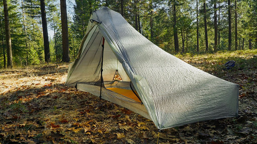 設営までたったの2分！トレッキングポールで建てる1人用テント『Tarptent Aeon Li』 | CAMPLOG GEAR